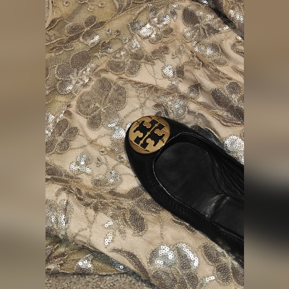 Badgley Mischka Belle Sequin Bell Sleeve Formal Mini Dress 12 Bridal Gown Gold - Picture 16 of 16